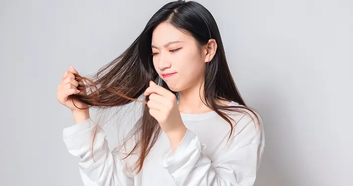 男性能活多久，看头发就知？若有这2异常，需要引起重视！