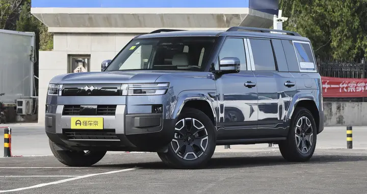 20万级方盒子插混怎么选？方程豹钛7 PHEV 纯购车导购手册