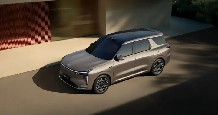 上汽智己LS8预售25.98万起，4秒破百，续航1605km