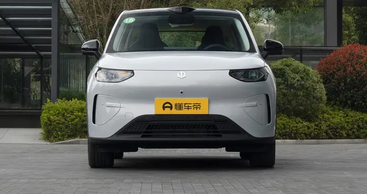 3.26零跑A10上市：8295+505km续航，短车头大有用    ...