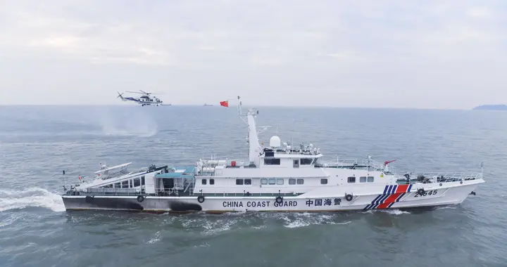 金门海域爆发激烈对峙，大陆海警寸步不让，穿越所谓“限制水域”