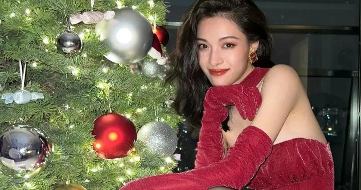 钟楚曦：这时尚感拿捏得恰到好处……