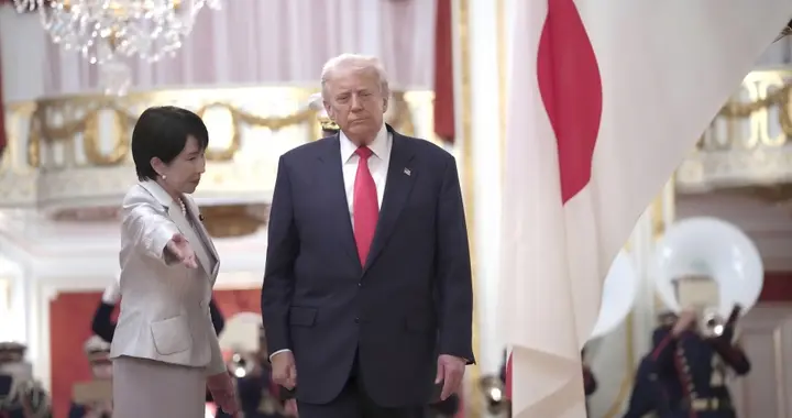 拒绝特朗普怕抛弃，高市访美献“金穹”大礼，日本强军扩武再提速