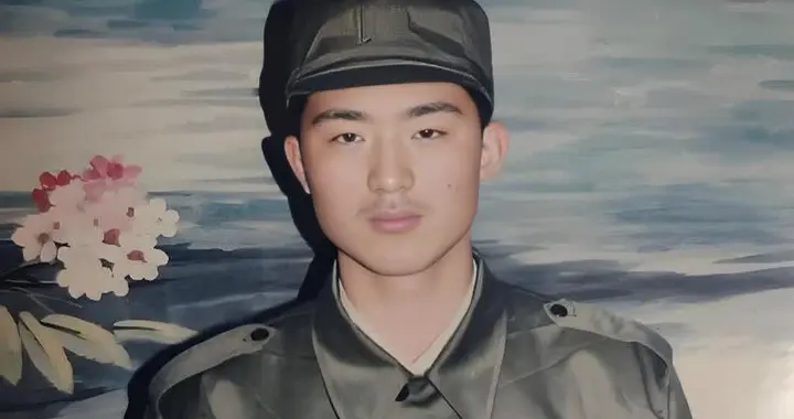 86年去河南接兵遇一对爷孙敲门，看到他带来的东西后，我立正敬礼