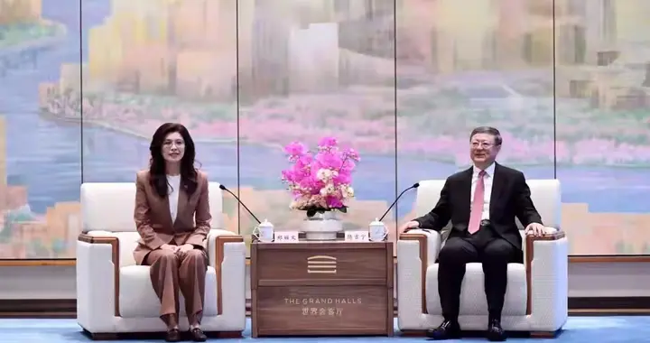 郑丽文想要的，大陆给得很爽快，随行人员有惊喜，蓝营一姐发话了