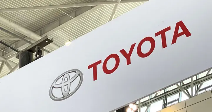 丰田如何在中国市场“逆势而上”：战略转型与本土化的博弈