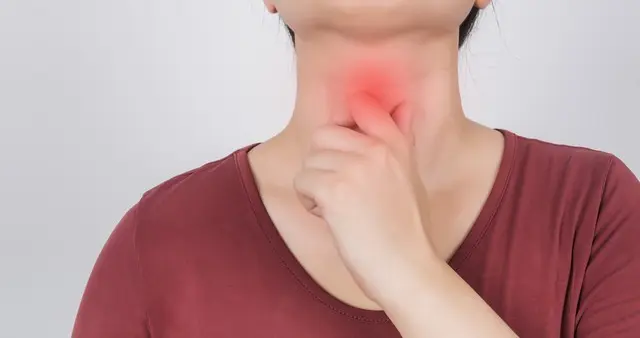 吃水果就咽痒、夜咳到失眠？多半是肺脾虚寒积痰，这样调快速缓解