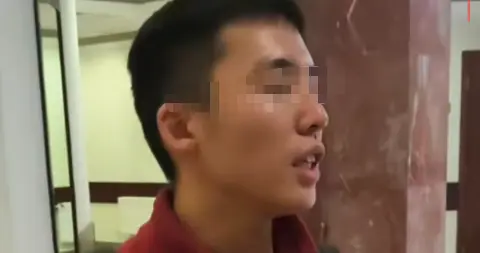 留俄学生陈宇昕摘口罩认错，越描越黑，回骂同胞，学校还在调查