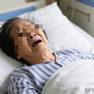 解豸说法.：广州，6旬老太坐公交，期间坐