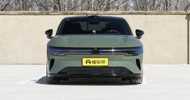 试驾极氪007GT，纯电猎装车，21.39万起，续航880km，家用超值