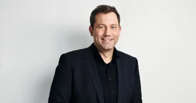 德国：财长喊“别沉迷油车”，自家投比亚迪，欧盟还在“开倒车”