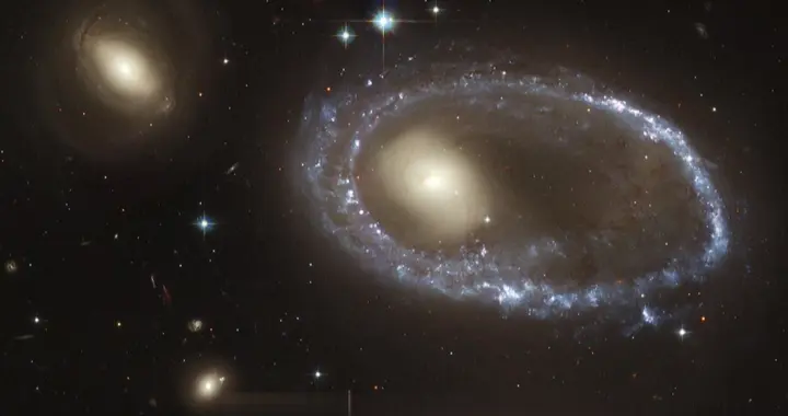 5.5 亿光年外神秘九环，颠覆星系形成认知，暗物质谜题迎破解契机
