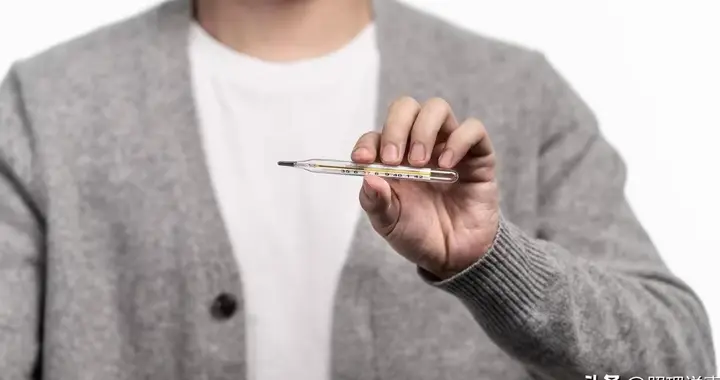 水银体温计将禁产，网友囤货100支：我们到底在怕什么？