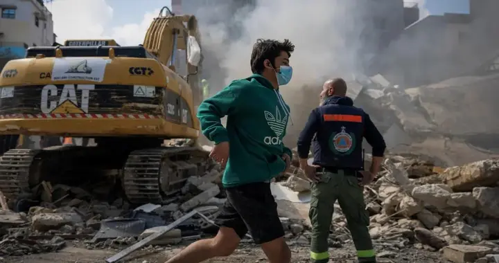 一线记者传回中东战报，伊朗国内的惨烈程度，远比想象中大得多