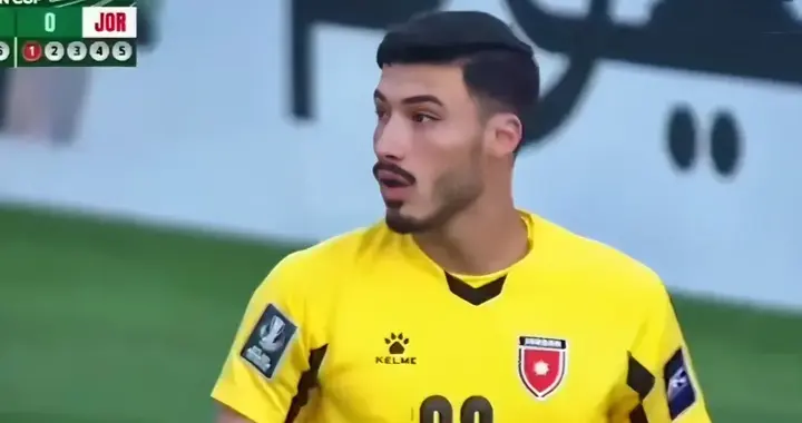 乐极生悲！约旦门将名场面 鏖战120分钟毁于一旦 天下足球素材来了