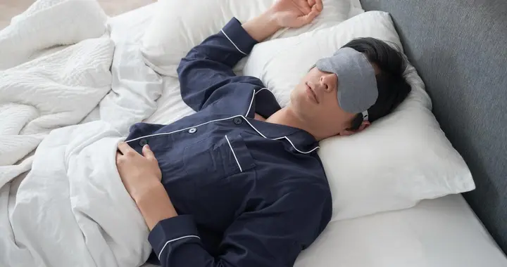 想改善多梦与睡眠？试试这些方法：调节环境、优化饮食再放松心态