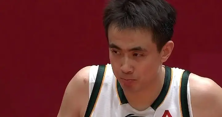 五场51投8中！鞍山保罗最近怎么了？