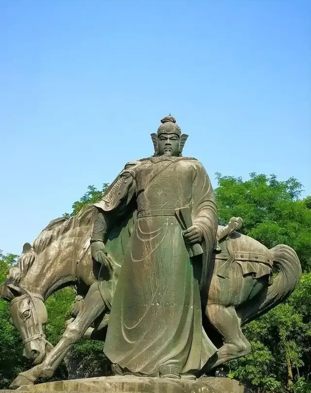 岳飞深夜写下"宋词朋友圈"：猛将的柔情时刻全藏在这首《小重山》