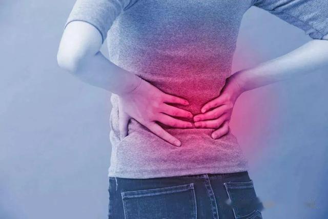 胃癌|10个伤腰姿势你可能每天都在做！