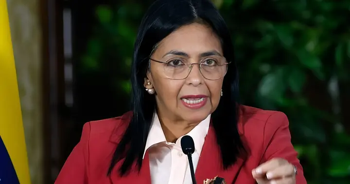 委内瑞拉投降，美国政府接盘，王毅突然发言，中方拿出一个杀手锏