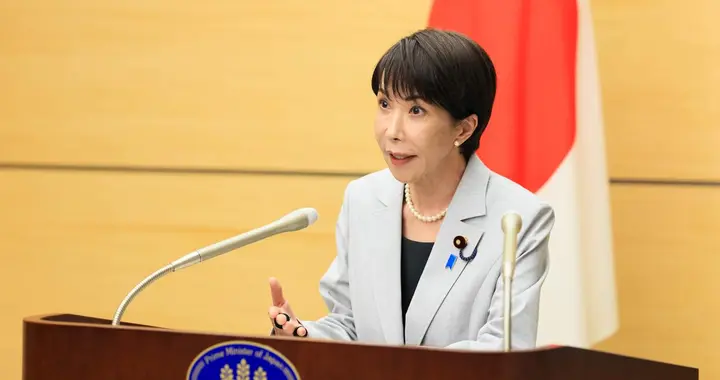 破罐子破摔，高市做出重大决定！日本人傻眼了：拿本国人当赌注？