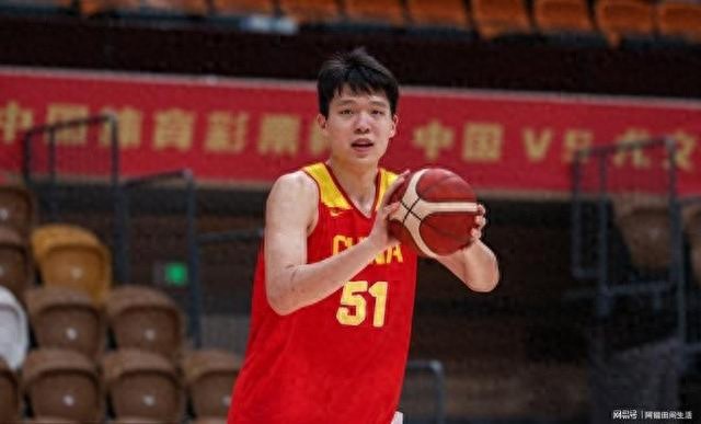 《中国男篮26分大胜卡塔尔！杨瀚森替补砍15+9成全场最高分奇兵》