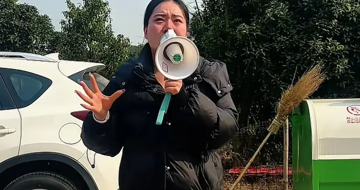 株洲灿灿模仿呆呆办杀猪宴，准备了19头猪，今天却哭着说不办了