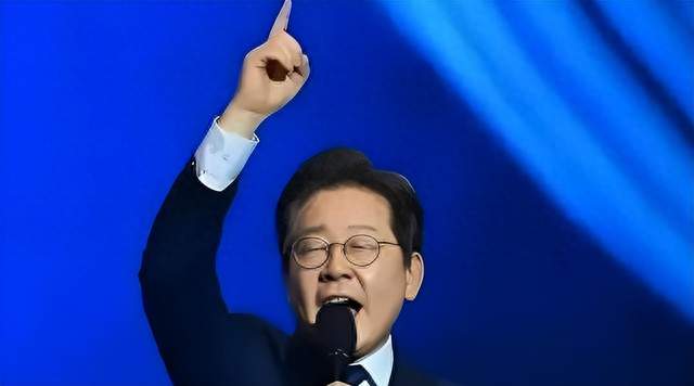 韩国“跪”了，特朗普再胜一局，全球大国，只剩三国未向美国妥协