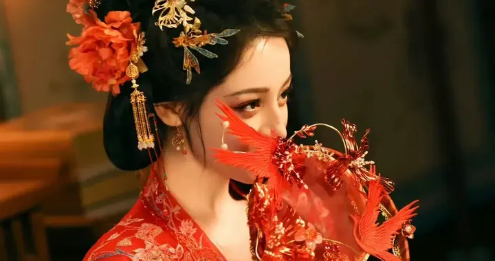 迪丽热巴花魁造型