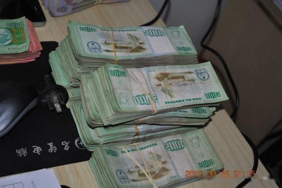 在非洲和黑人姑娘谈恋爱需要注意什么？我没有谈过，但见别人谈过