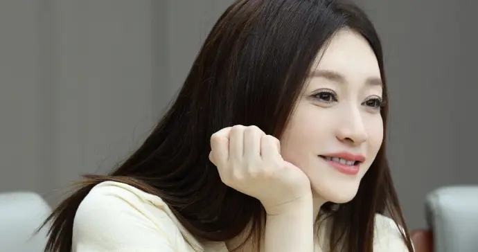 李小冉超美新图释出