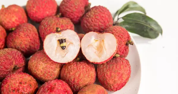 2026年荔枝预警：钱包捂好了吗？“水果贵族”即将登陆！