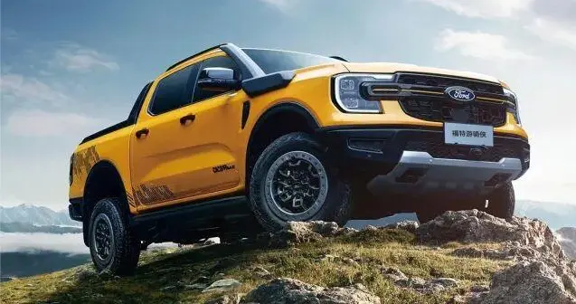 硬核皮卡不玩花架子：福特游骑侠Ranger，原厂越野底盘更扎实