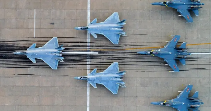 北约给中国战机取代号：歼20代号“Fagin”，音译过来很恶毒