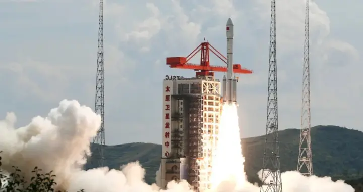 中国逐步打造千帆星座，与“星链”错位发展，践行天地融合模式