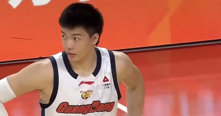 不是广东男篮；更不是辽宁和深圳，季后赛提升空间最大的是这队