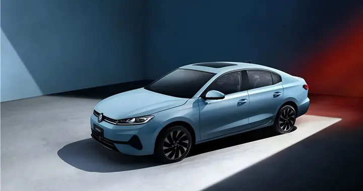 全新速腾S发布，双屏交互与AR导航提升便捷性