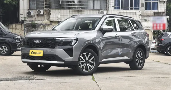 春日自驾开福特领睿，不到十万空间宽敞，辅助驾驶更省心！