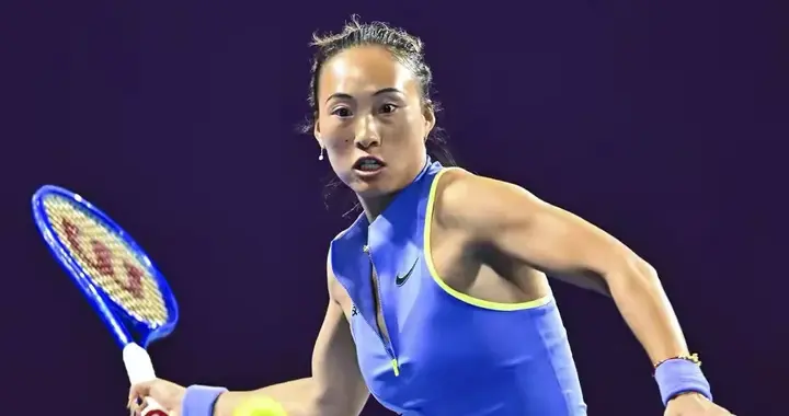 郑钦文复出第二场2:1胜美国选手 晋级多哈站女单16强