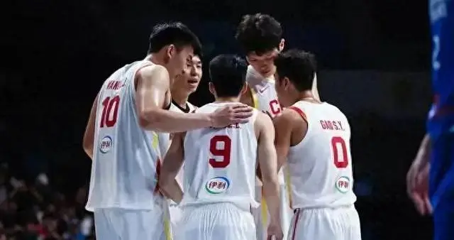 中国男篮两王牌暂离队 杨瀚森确定出征 郭士强最新发声