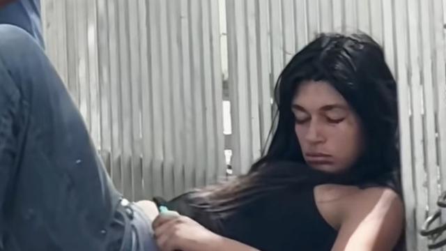 刘柏勋：19岁少女露宿街头！光鲜外衣下