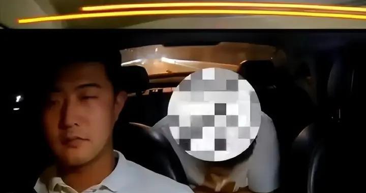 女子网约车排泄后续:车主花1000换座椅，臭味不消散，报警也没用