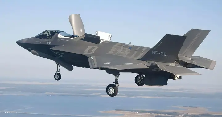 30分钟直扑东北！美国调48架F-35兵临城下，解放军：敢动就全歼！