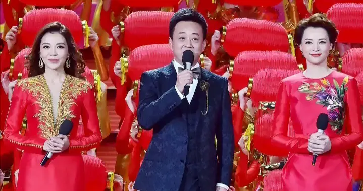 不到24小时，央视2次发文官宣春晚新举措，看完厕所都不敢去上了