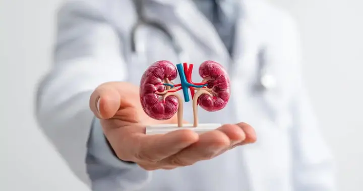 天气回暖，医生叮嘱肾病患者：宁愿打打麻将，也别轻易做这6事