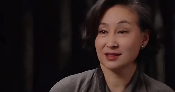 赌王女儿何超琼爆出张国荣往事，大为震撼