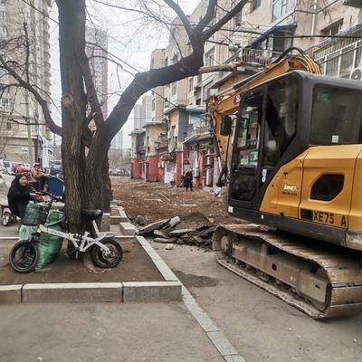 关东老驴：吉林市临江西区启动了老旧小区改