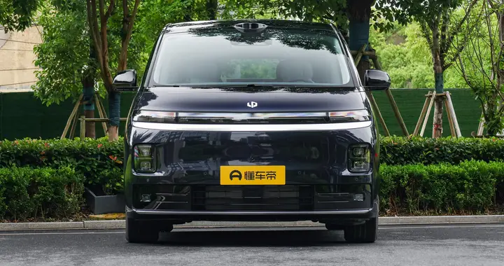 零跑D99：增程、纯电两个动力版本，体验感受有什么区别？