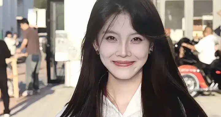 我千万次想象 千万次模仿思念的形状