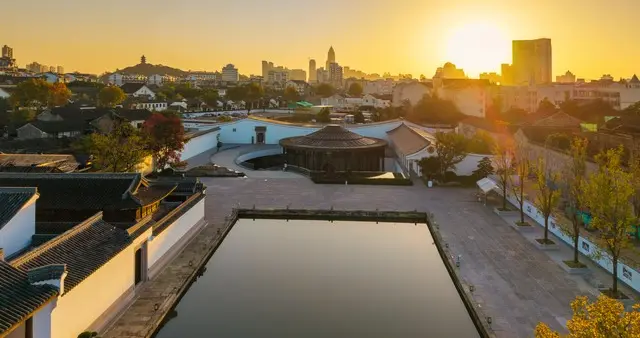 被骂了500年的“异端”，如今救了千万内耗的人：王阳明